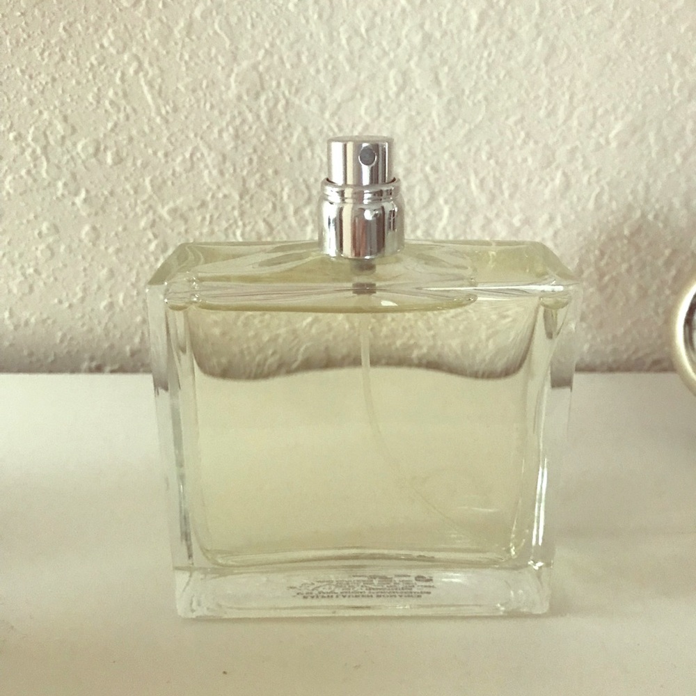 Ralph Lauren Romance perfume